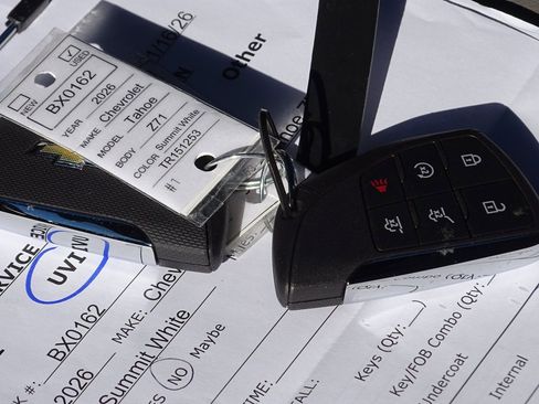 Used 2026 Chevrolet Tahoe Z71 w/ Comfort Package image 12