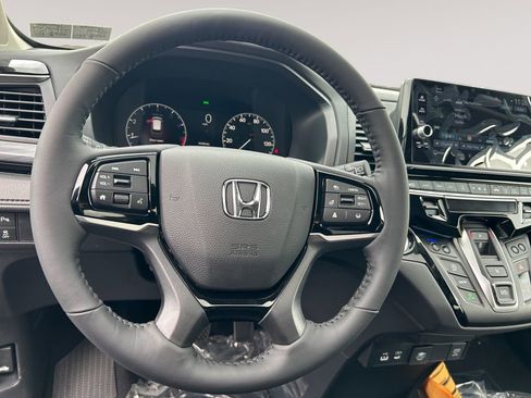 New 2026 Honda Odyssey Elite image 12