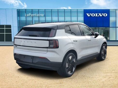 New 2026 Volvo EX30 Plus w/ Protection Package Premier image 4