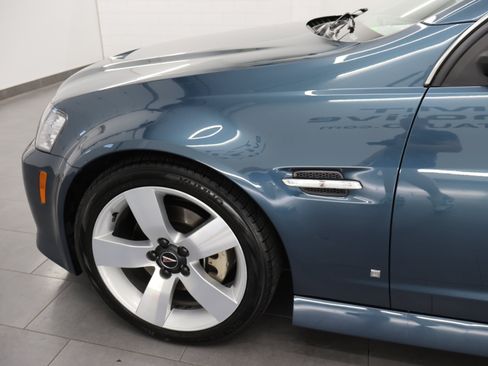 Used 2009 Pontiac G8 GT w/ Premium Package RWD image 32