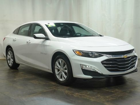 Used 2024 Chevrolet Malibu LT FWD image 1