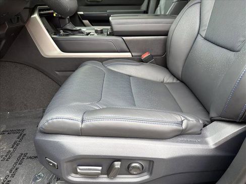 New 2026 Toyota Tundra Platinum AWD/4WD image 12