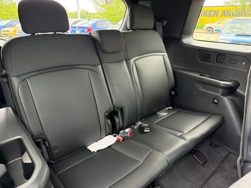 New 2027 Kia Telluride S w/ Towing Package image 23