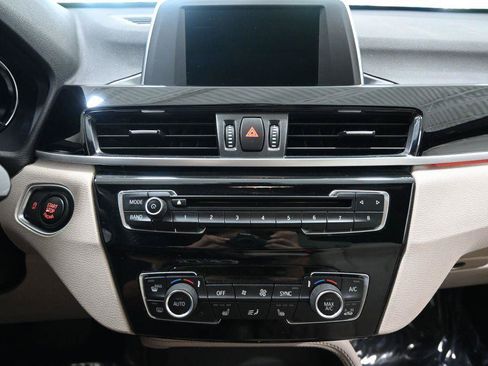Used 2018 BMW X1 xDrive28i w/ Convenience Package AWD/4WD image 24