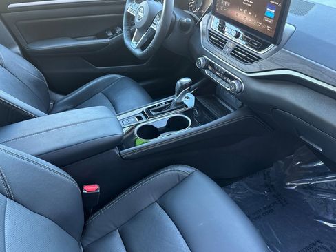 Used 2024 Nissan Altima 2.5 SL image 15