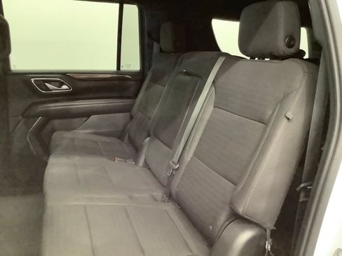 Used 2022 GMC Yukon XL SLE w/ Max Trailering Package AWD/4WD image 8