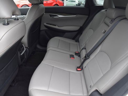 Used 2023 INFINITI QX50 Luxe FWD image 47