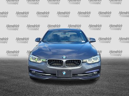 Used 2018 BMW 330i xDrive Sedan AWD/4WD image 9