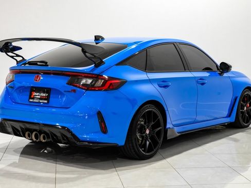 Used 2023 Honda Civic Type R image 4
