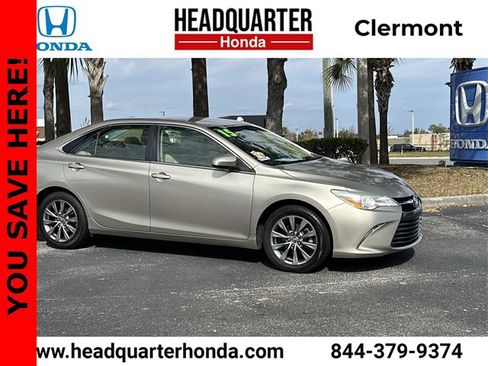 Used 2015 Toyota Camry XLE image 1