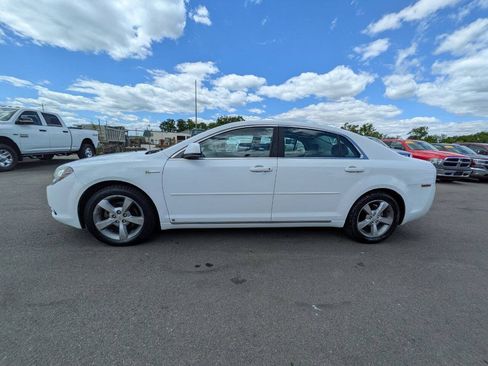 Used 2009 Chevrolet Malibu Hybrid FWD image 3