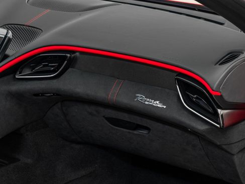 Certified 2025 Ferrari Roma Base image 32