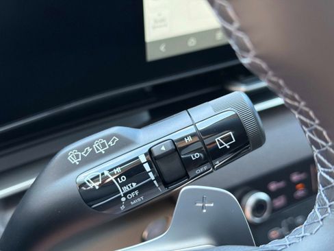 New 2026 Kia Carnival EX image 26