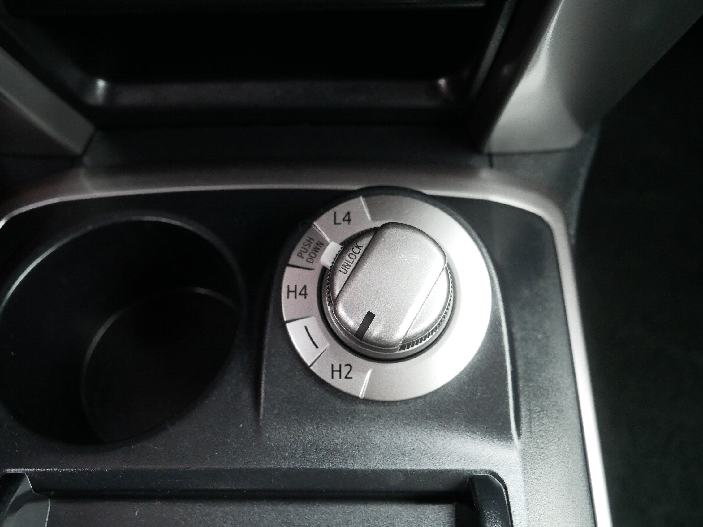 Used 2023 Toyota 4Runner SR5 AWD/4WD image 32