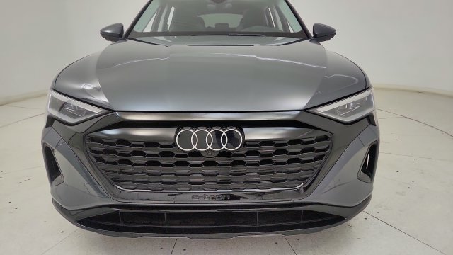 Used 2024 Audi Q8 e-tron Prestige w/ Prestige Package AWD/4WD image 25