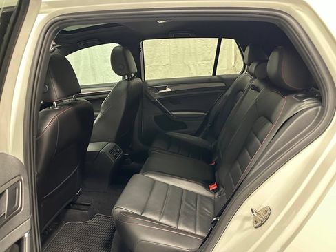 Used 2020 Volkswagen GTI SE FWD image 43