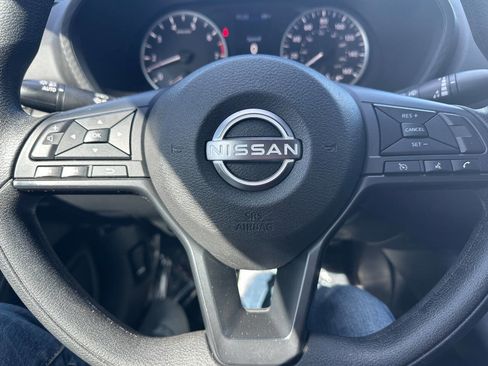 Used 2024 Nissan Sentra S FWD image 16