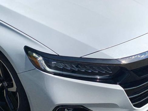 Used 2022 Honda Accord Sport image 4