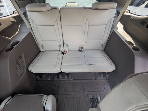 New 2026 GMC Yukon Denali w/ Sun & Power Step Package RWD image 29