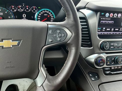 Used 2017 Chevrolet Suburban Premier image 22