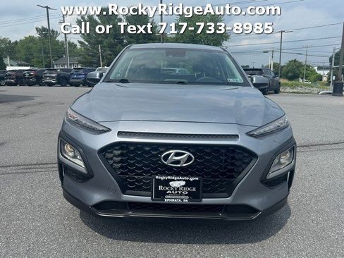 Used 2021 Hyundai Kona SE AWD/4WD image 2