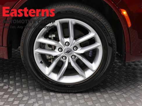 Used 2024 Dodge Durango GT AWD/4WD image 30
