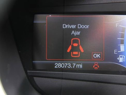 Used 2020 Ford Fusion SE FWD image 24