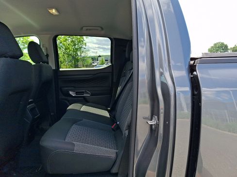 Certified 2025 Ford Ranger XLT w/ FX4 Off-Road Package AWD/4WD image 11