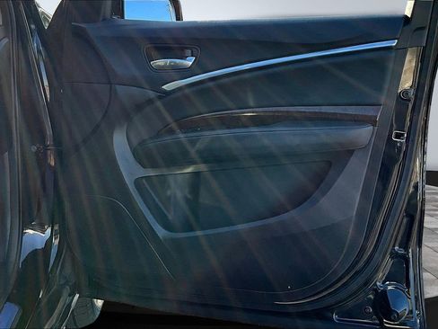 Used 2017 Acura MDX SH-AWD image 29