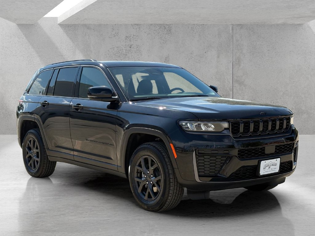 New 2027 Jeep Grand Cherokee 4WD image 3