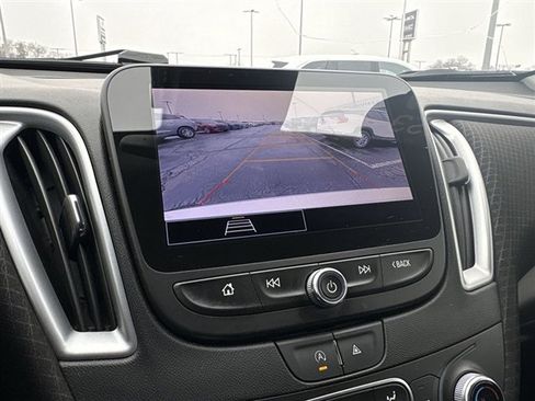 Used 2023 Chevrolet Malibu LT w/ Sport Edition image 14