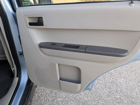 Used 2008 Ford Escape image 18
