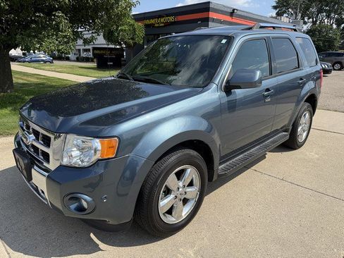 Used 2011 Ford Escape Limited w/ 302A Rapid Spec Order Code AWD/4WD image 1
