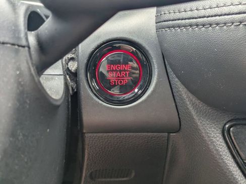 Used 2023 Honda HR-V LX image 35