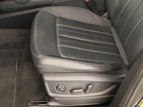 Used 2023 Audi Q5 2.0T Premium w/ Convenience Package AWD/4WD image 25