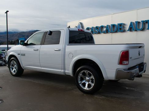 Used 2018 RAM 1500 Laramie image 6