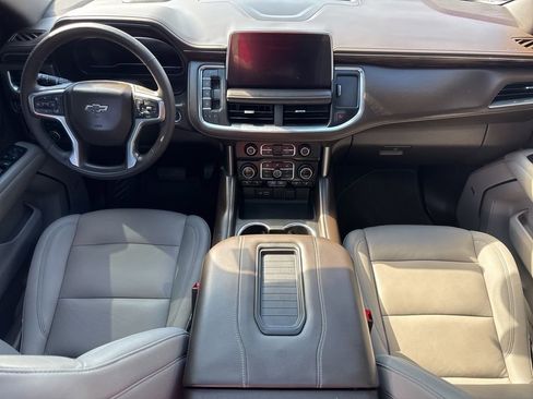Used 2023 Chevrolet Tahoe Z71 w/ Luxury Package AWD/4WD image 30