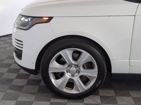 Used 2019 Land Rover Range Rover Supercharged image 9