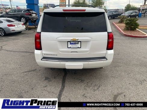 Used 2016 Chevrolet Suburban LTZ image 4