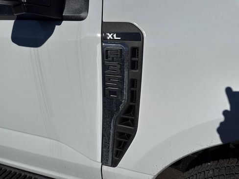 New 2026 Ford F350 XL w/ XL Chrome Package AWD/4WD image 29