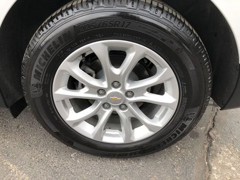 Certified 2019 Chevrolet Equinox LT FWD image 10