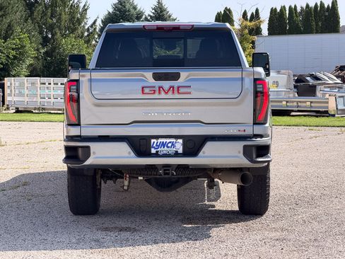Used 2026 GMC Sierra 3500 AT4 w/ AT4 Premium Plus Package AWD/4WD image 3
