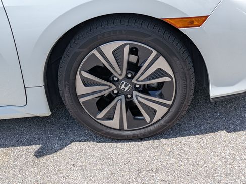 Used 2017 Honda Civic EX image 11