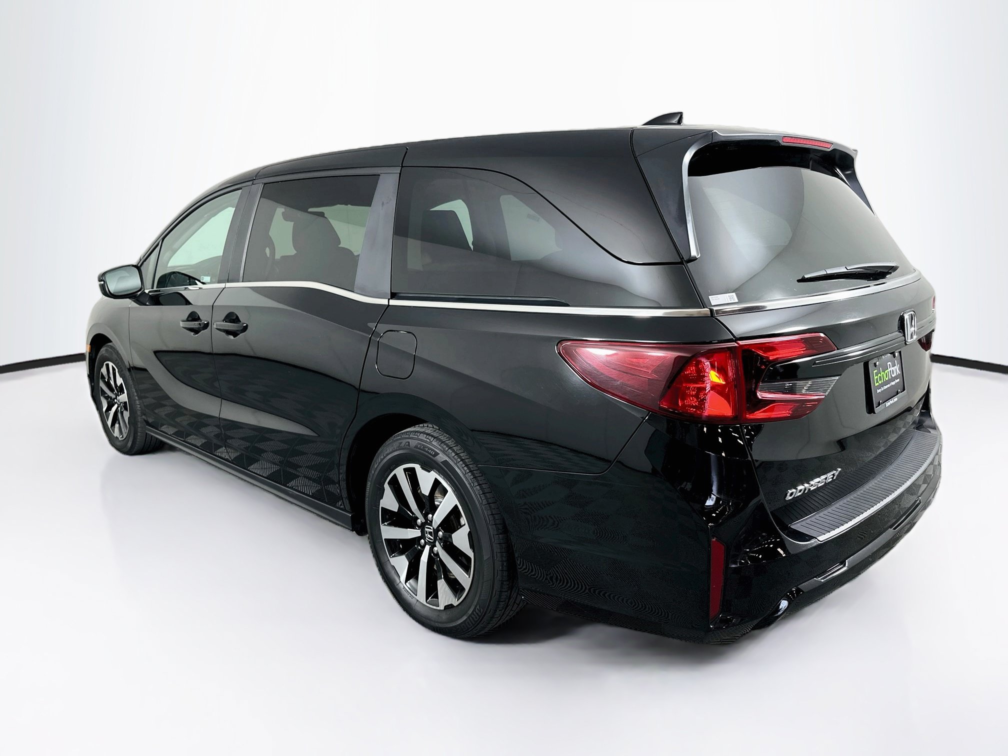 Used 2025 Honda Odyssey EX-L image 5