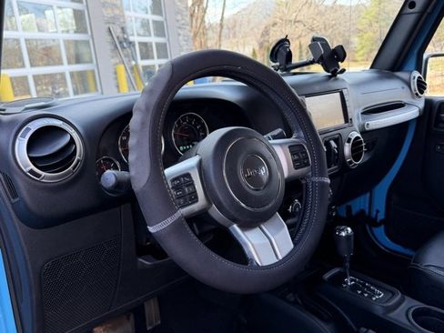 Used 2017 Jeep Wrangler Unlimited Sahara w/ Quick Order Package 24E Chief image 14