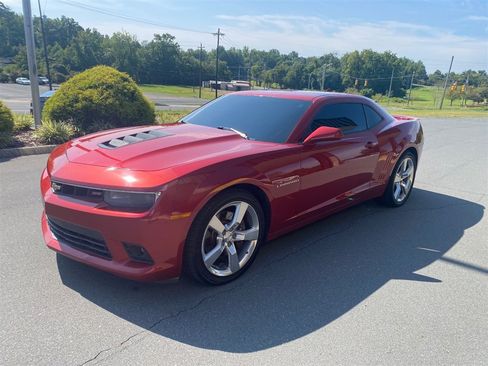 Used 2014 Chevrolet Camaro SS w/ RS Package RWD image 3