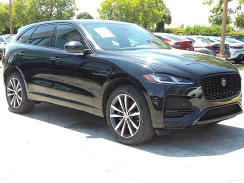 Used 2023 Jaguar F-PACE S AWD/4WD image 2