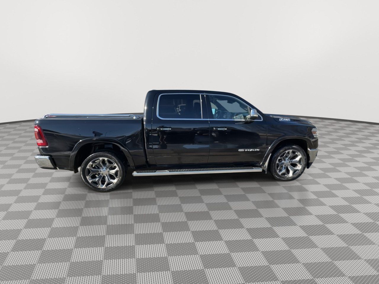 Used 2022 RAM 1500 Limited AWD/4WD image 9
