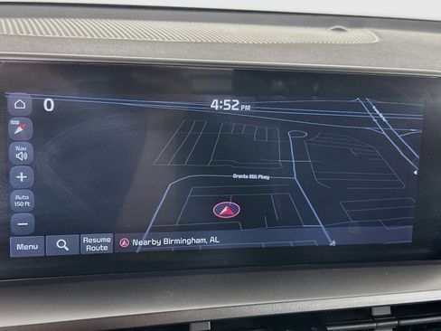Used 2025 Kia Telluride S FWD image 22
