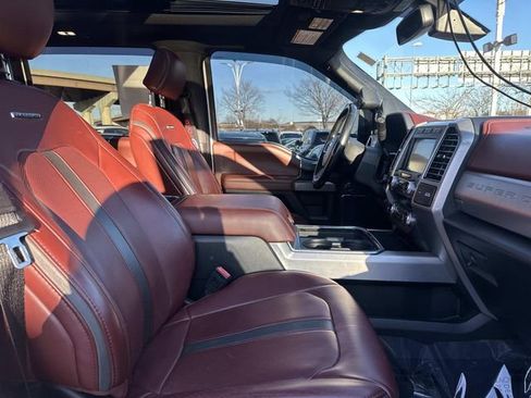 Used 2019 Ford F250 Platinum w/ Platinum Ultimate Package image 11